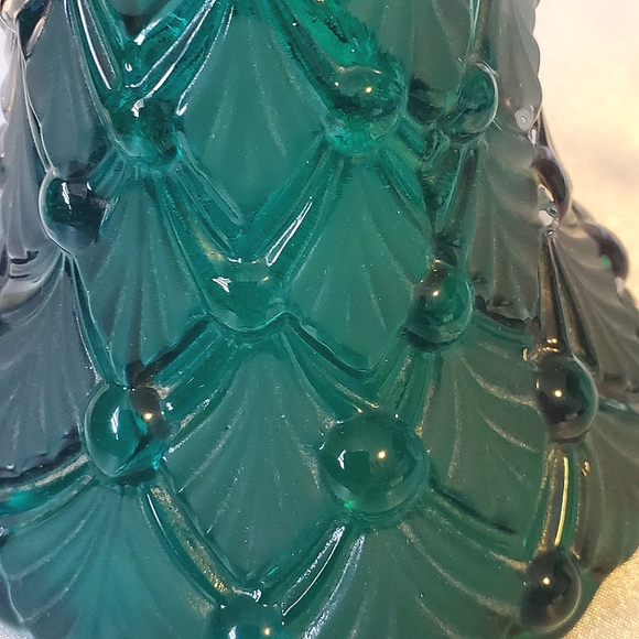 Mikasa Winter Dreams Glass Christmas Bell - Picture 9 of 9